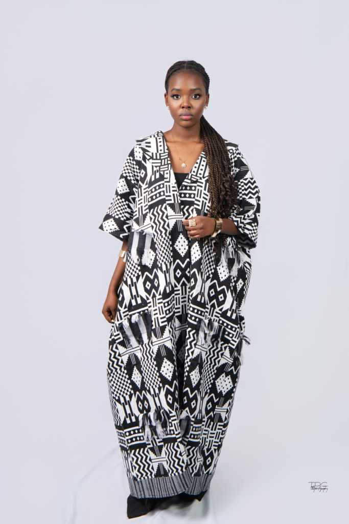 Veste le Sacre Ancestrale